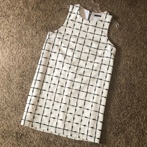 EVE COUTURE White/Black Sleeveless Sheath Dress